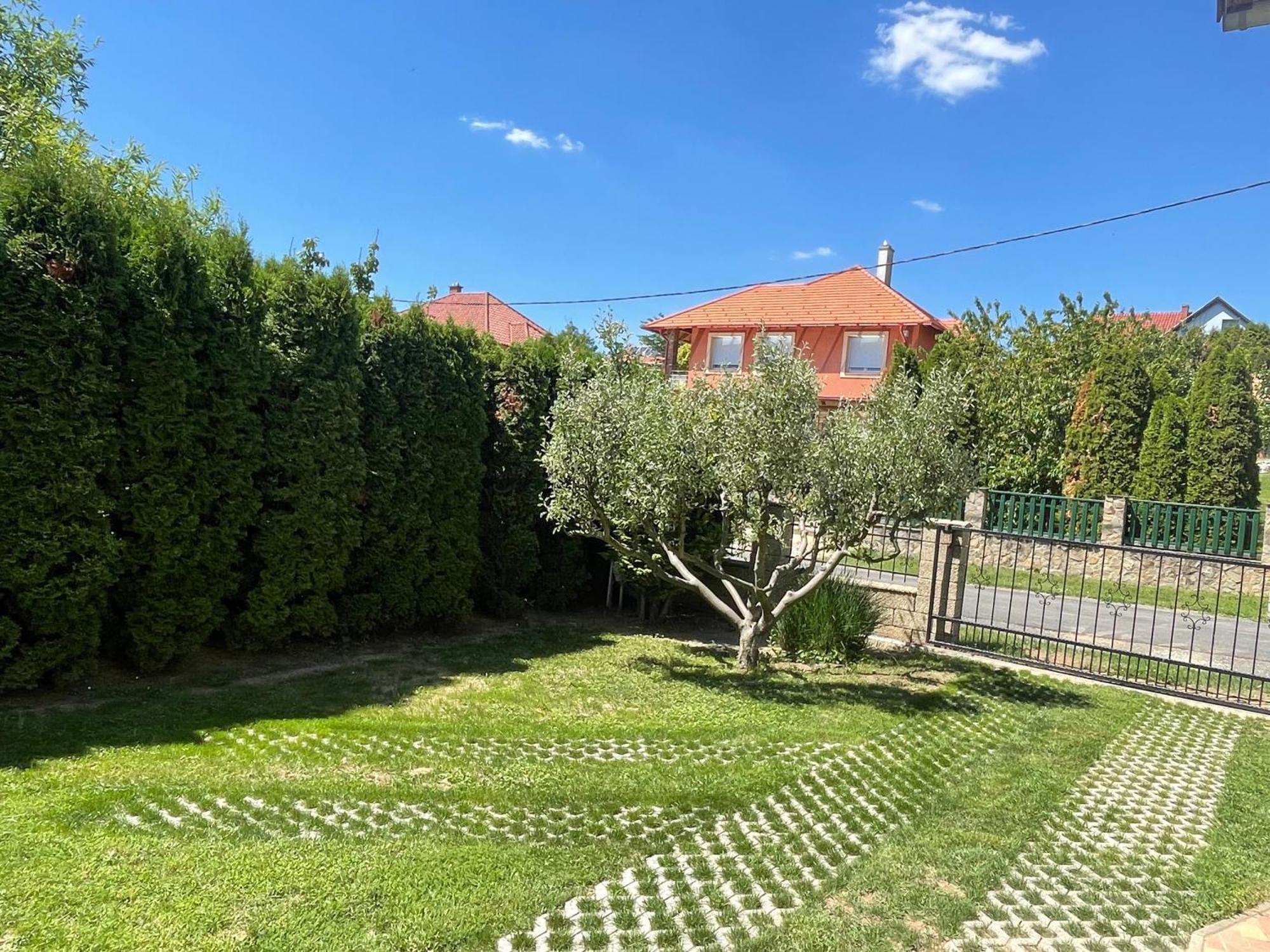 Jasmin Apartment House Vonyarcvashegy Bagian luar foto